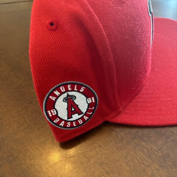Los Angeles Angels MLB Hat ’47 Brand Fitted Cap Red Baseball Anaheim - Picture 2 of 5